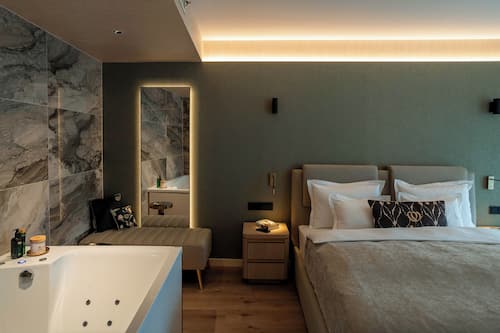 Estudio Premium, hidromasaje | Ropa de cama de alta calidad y minibar