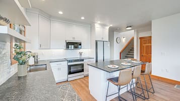 Nhà (2 Bedrooms) | Nội thất