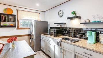 Rumah (5 Bedrooms) | Interior