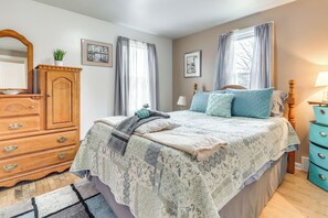 House (3 Bedrooms) | Interior