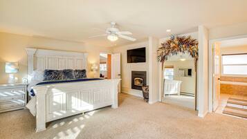 House (5 Bedrooms) | Interior