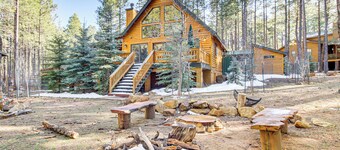 Family-friendly Cabin w/ Fire Pit in Forest Lakes