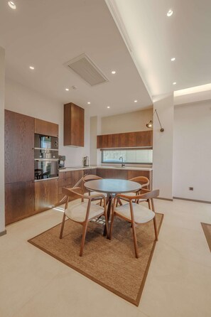 Villa, 2 Bedrooms, Private Pool | Private kitchen