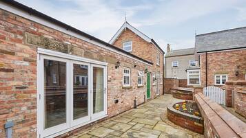 2 عدّة غرف نوم