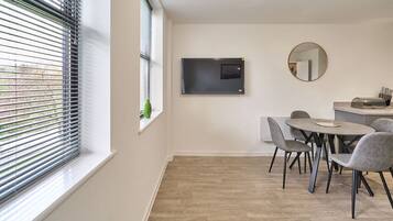 House | 1 bedroom