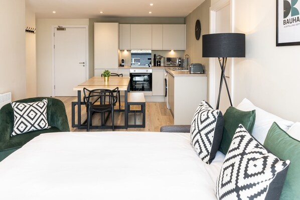 2 bedrooms - Host Stay Richmond Place Apartment E (Liverpool)