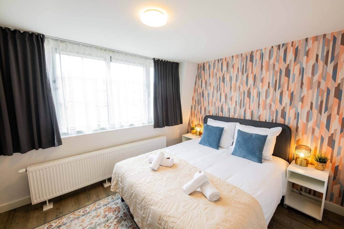 2 slaapkamers, een strijkplank/strijkijzer, wifi, beddengoed