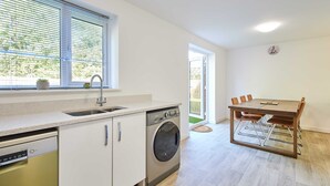 House | 3 bedrooms - Host Stay Aronora Guest House (Blaydon on Tyne)