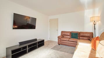 3 bedrooms