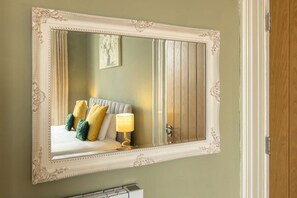 Studio - Host Stay Lealholm at the Sandbeck (Whitby)