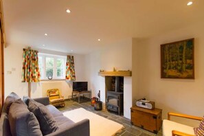 Apartment | 3 bedrooms - Host Stay Marlpit Cottage (Holt)