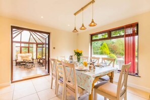 House | 6 bedrooms - Host Stay Four Seasons (Norwich)