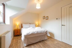 2 bedrooms