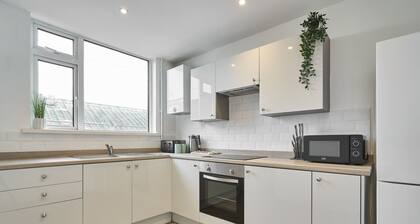 Host Stay Bristol Property