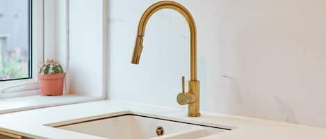 2 habitaciones y escritorio