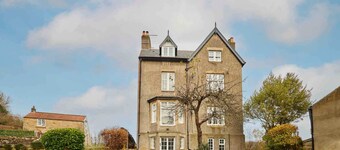 Host Stay The Garden Flat