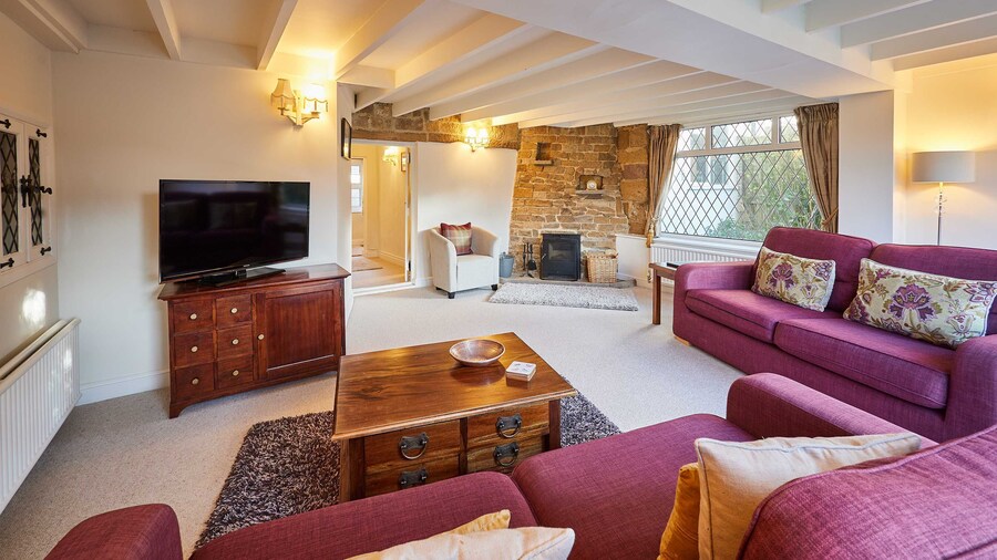 Host Stay Ailsa Cottage