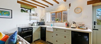 Host Stay Little Barn - Upper Hulme