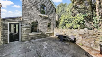 House | 2 bedrooms