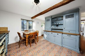 House | 5 bedrooms - Host Stay The Green (Matlock)