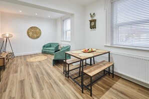 Apartment | 2 bedrooms - Host Stay The Coach House Apartment 1 (Saltburn-by-the-Sea)