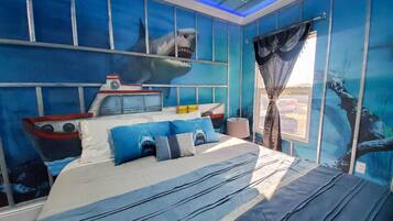 House | 20 bedrooms, Internet