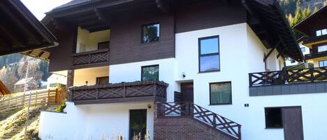 Apartment | Exterior