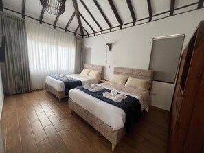 Deluxe Quadruple Room | Free WiFi - HOTEL SOL DE LA MONTAÑA  (Villa de Leyva)