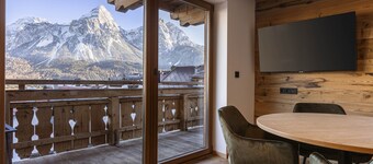 Lavish Apartment With Sauna