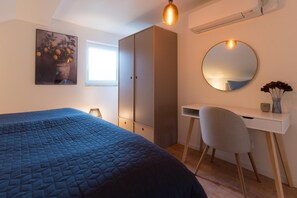 2 bedrooms, desk, iron/ironing board, travel crib - Noahkis Apartments - Live, relax and enjoy in style. (Bad Ems)