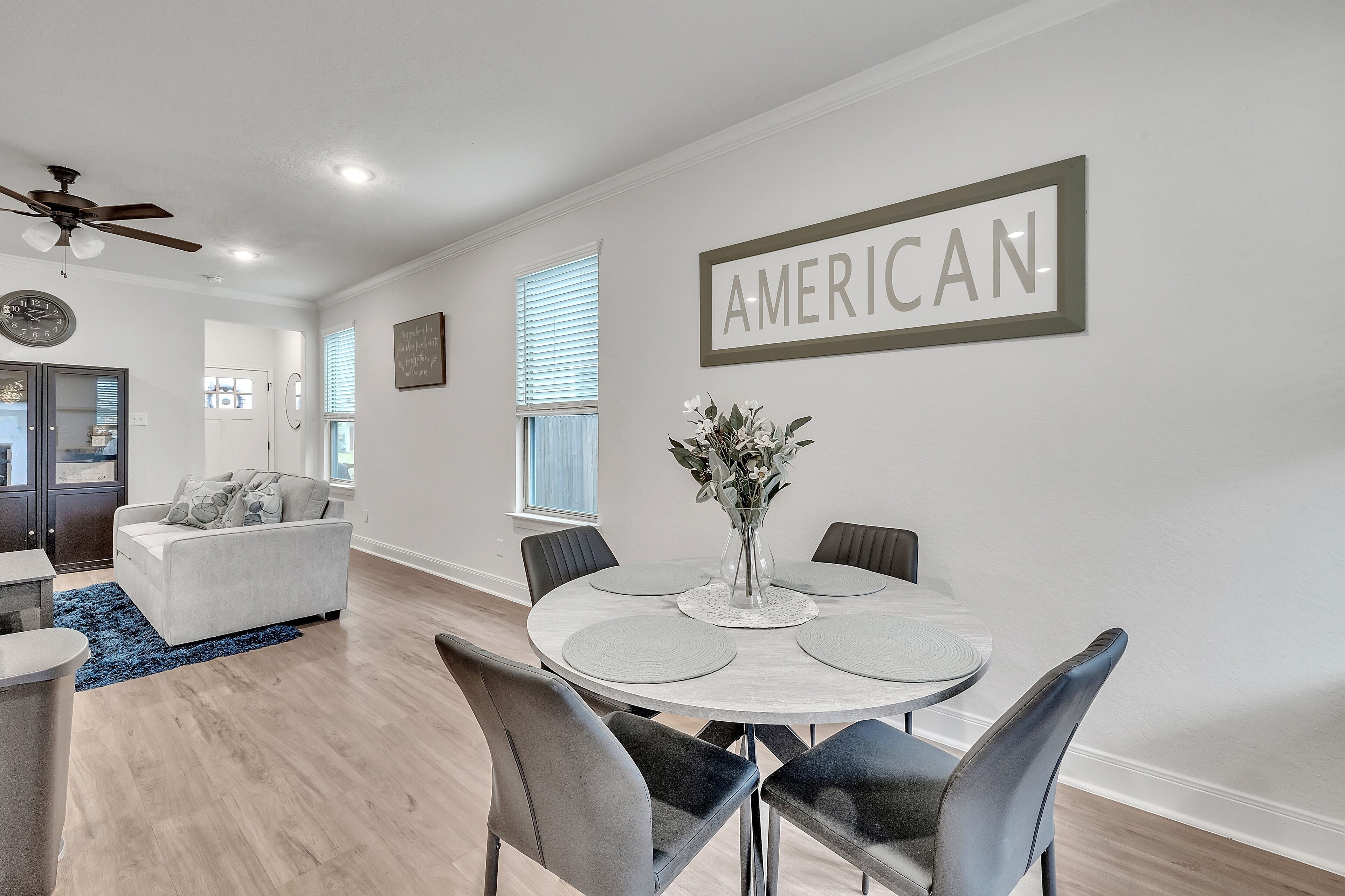 複式房屋, 3 間臥室 | 用餐區