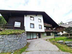 Apartment | Exterior