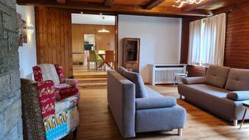 Apartment | Living room