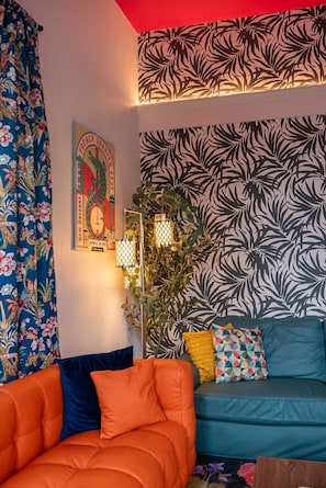 Interior - Delightful Design & Cowboy Pool by French Quarter, Delightful Renovated Victorian by French Quarter (New Orleans)