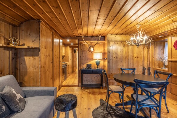 Dining - Chiara Home, in the center of Cortina (Cortina d´Ampezzo)