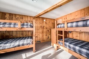 4 habitaciones y acceso a internet