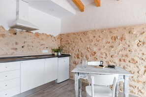 Private kitchen - Cozy Farmhouse in Nature (Costitx)