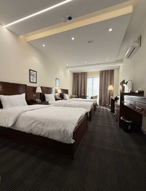 Triple Room | Egyptian cotton sheets, premium bedding, pillow-top beds, minibar - north paradise hotel (Irbid)
