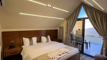 Egyptian cotton sheets, premium bedding, pillowtop beds, minibar
