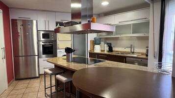 Apartment | Private kitchen | Electric kettle