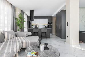 Apartment | City view - Ophelia Suites by halu! (Thessaloniki)
