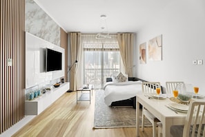 1 bedroom, desk, iron/ironing board, WiFi - Cozy 1BR Apartment | Close to Mall, Metro, and Dining (Dubai)