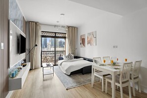 1 bedroom, desk, iron/ironing board, WiFi