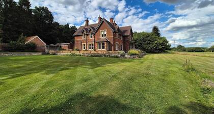 Spacious house with a large garden on a private country Estate