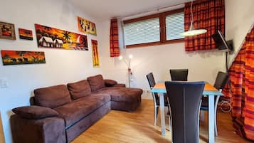 Apartment | Living area