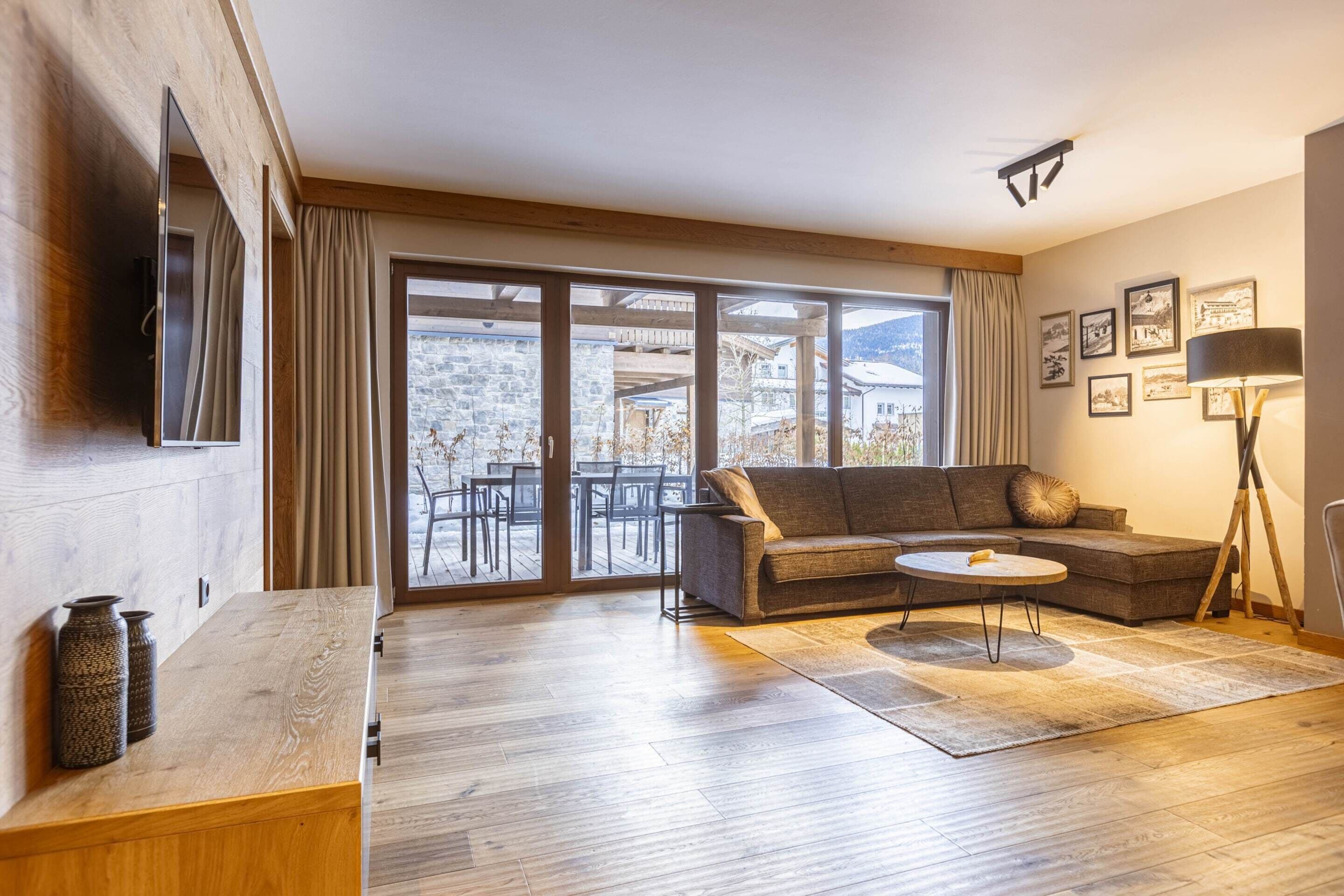 Apartment | Living area