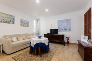Apartment | Living room - Great Villa in Prime Location (Porreres)