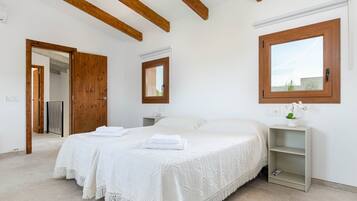 Vila | 2 kamar tidur dan dilengkapi dengan perabotan berbeda-beda