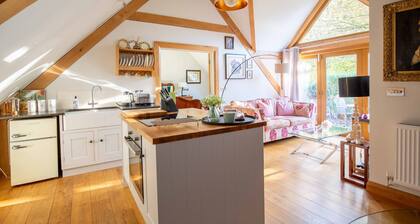 Cosy and well-presented apartment - The Sycamore