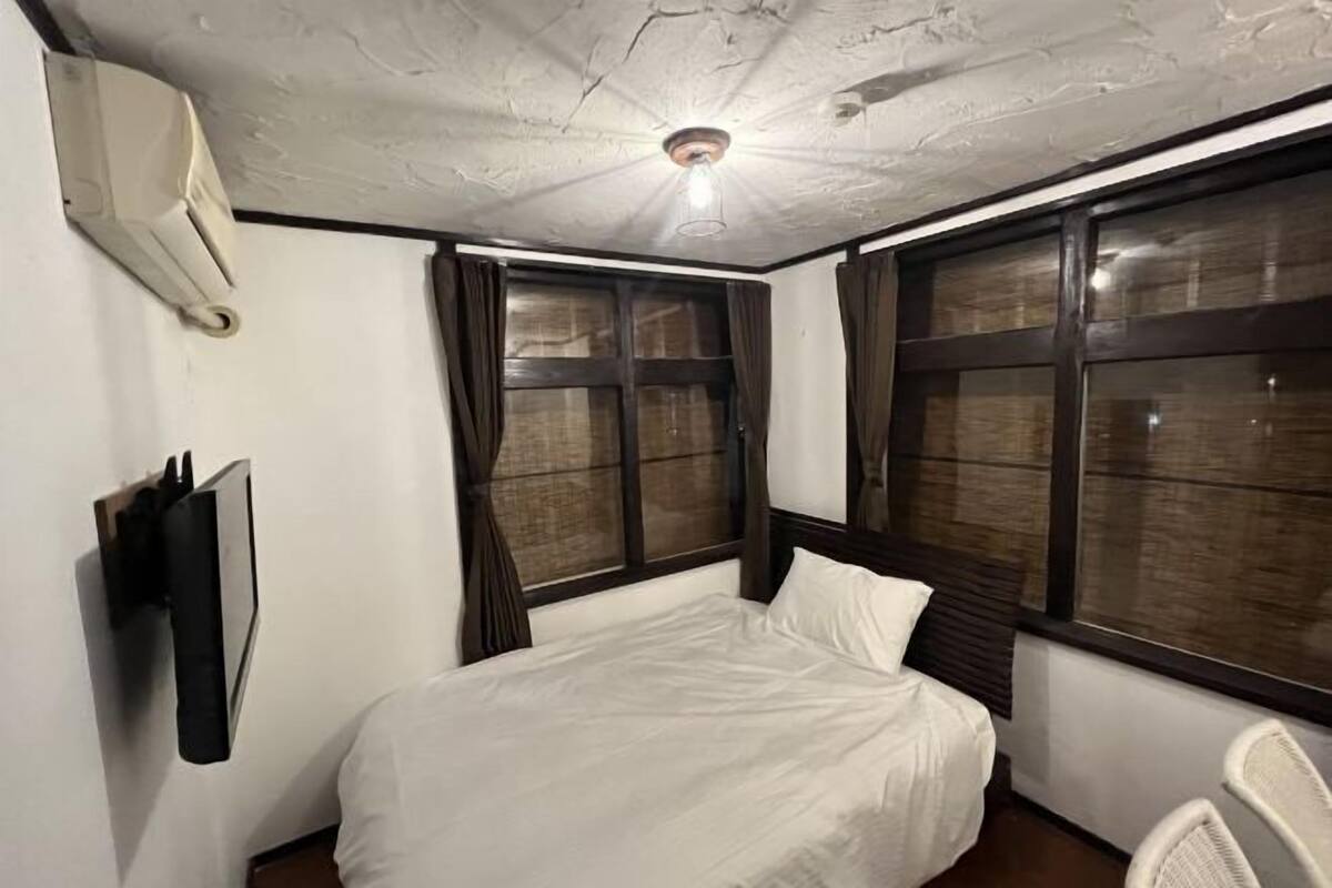 Couette en duvet d'oie, Wi-Fi gratuit, draps fournis
